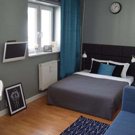 Be My Guest - Hoza Studio - Pkin Super Centrum Metro Wi-Fi Breakfast Varsovie Extérieur photo