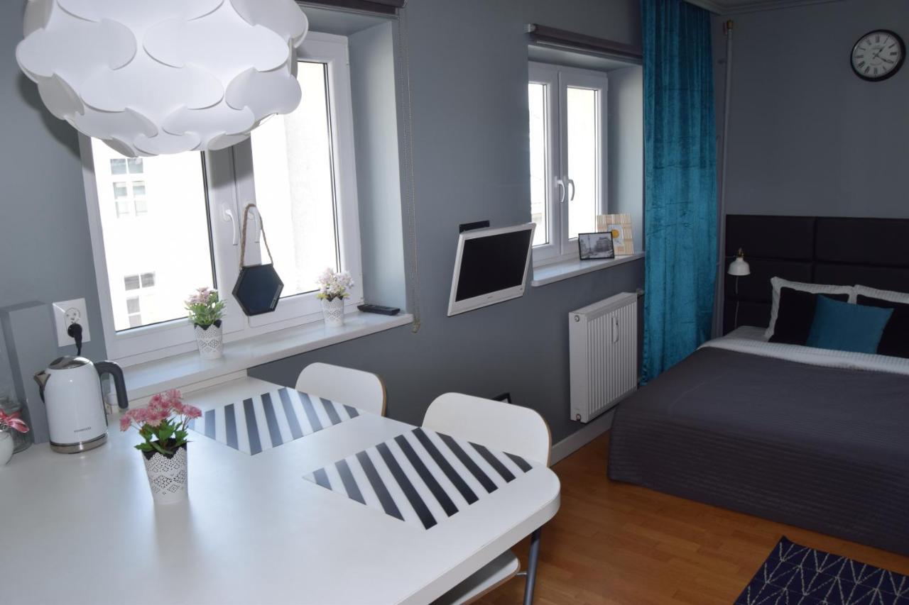 Be My Guest - Hoza Studio - Pkin Super Centrum Metro Wi-Fi Breakfast Varsovie Extérieur photo